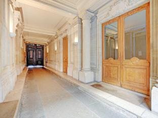 Charming apartment - 4BR -10P- Madeleine Apartment in Paris