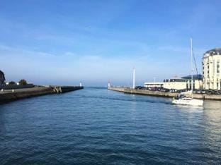 Life in Pink Sea view with terrace beach Apartment in Deauville