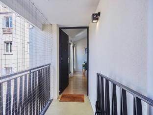 Apartment Boulogne facing the Passage Apartment in Paris