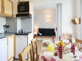Residence Odalys Club du Port Apartment in Hourtin