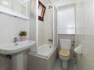 Studio in Roses near La Perola Beach Apartment in Roses