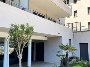 Beach Side Residence Apartment in Propriano