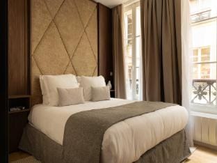 Elegant apartment - 2BR- 6P- Gare Saint Lazare Apartment in Paris