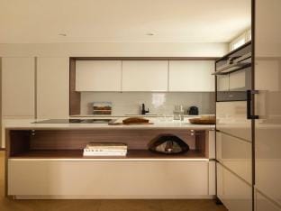 Elegant apartment - 2BR- 6P- Gare Saint Lazare Apartment in Paris