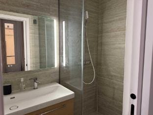 Charming apartment - 2BR - 4P - Montreuil Apartment in Vincennes