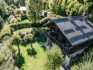 Chalets for 8 People Apartment in Chamonix