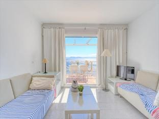 Apartment with scenic view Apartment in Roses