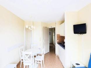 Studio Selection 5 people Apartment in Sainte-Maxime