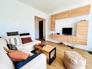 Rooms for 4 People Apartment in Quiberon