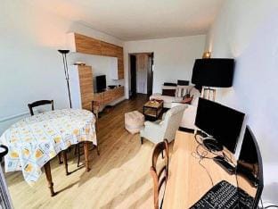 Rooms for 4 People Apartment in Quiberon
