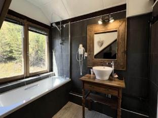 Chalets for 14 People Apartment in Uvernet-Fours