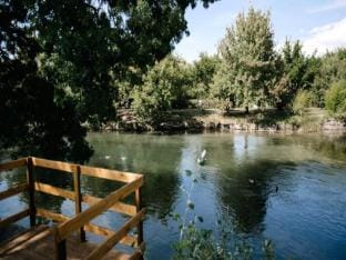 Houses  Villas for 6 People Apartment in Le Thor
