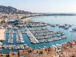 Stylish Apartment Centre Croisette Apartment in Cannes