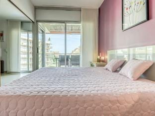 Beautiful apartment with view Apartment in Roses