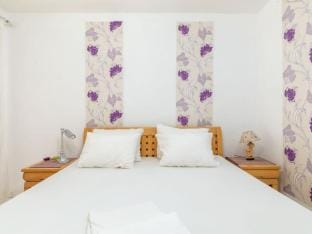 Apartments Manda - Double Room With Terrace A6 Apartment in Fažana
