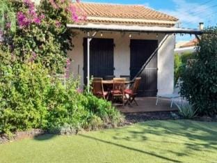 Houses  Villas for 8 People Apartment in Six-Fours-les-Plages