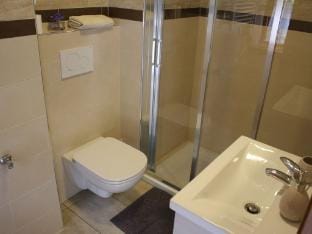 Riverside Rustic Ridge Apartments with Balcony - Two Bedroom Apartment with Balcony Apartment in Slovenia