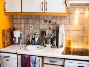Cozy Studio Near Canal Saint Martin Apartment in Paris