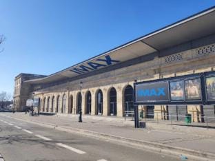 Bright 60m Apt on Right Bank Apartment in Bordeaux