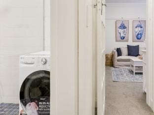 Art Deco Apartment Meters Away From The Beach Apartment in Manly