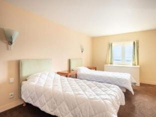Room Apartment 6 People - Comfort - Sea View Apartment in Le Croisic