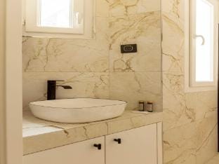 Charming studio AC - 2P- Montorgueil Apartment in Paris