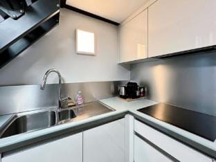 Charming Apt Near Gare de LEst Apartment in Paris