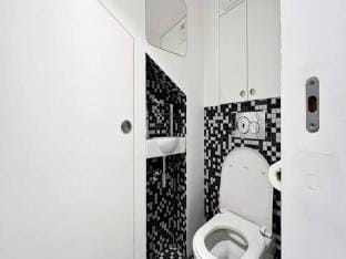 Charming Apt Near Gare de LEst Apartment in Paris