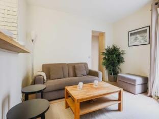 Modern flat - 1BD4P - Parc Monceau Apartment in Paris