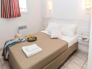 Rooms 45 People Apartment in Vallon-Pont-d'Arc