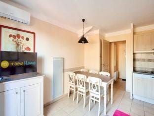 House in Provence near Luberon Mountains Apartment in Mallemort