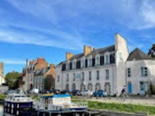 Apartment in France near the Beach Apartment in Brittany