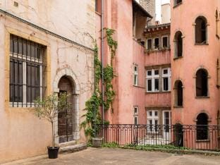 DIFY Tour Rose - Vieux Lyon Apartment in Lyon