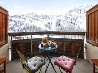 room apartment for 4 people Selection Apartment in Isola