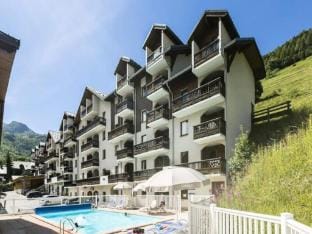 Studio Cabin 4 People Apartment in Saint-Sorlin-d'Arves