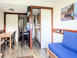 Apartment in Arzon near the Beach Apartment in Arzon
