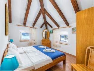 Holiday Home near Beach in Croatia Apartment in Cres