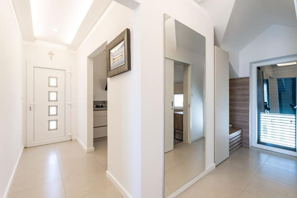 Friends  Family Home - Four Bedrooms Apartment Apartment in Cavtat