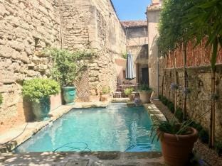 Heated Pool Apartment in Uzes Apartment in Uzes