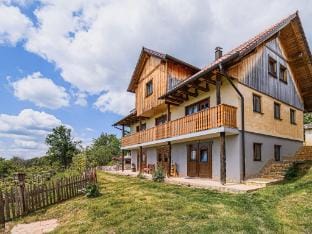 Hidden Authentic Haven Apartments - Two Bedroom Apartment with Balcony Apartment in Slovenia
