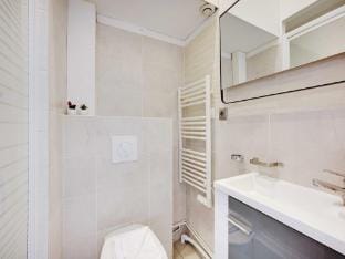 Charming apartment -1BR4P - Gare district Apartment in Paris