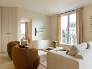 Spacious apartment - 3BR8P - Eiffel Tower Apartment in Paris