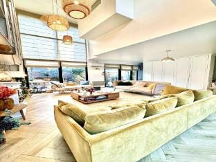 Exceptional house - TerraceParking - Courbevoie Apartment in Courbevoie