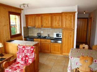 Cozy apartment with Rhone Valley view Apartment in Nendaz