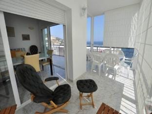 Beautiful apartment in Roses with views Apartment in Roses