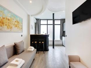 Modern apartment - 1BR2P - Roquette Apartment in Paris