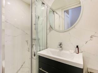 Modern apartment - 1BR2P - Roquette Apartment in Paris