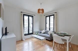 New apartment Boulogne facing  Les passages Apartment in Paris