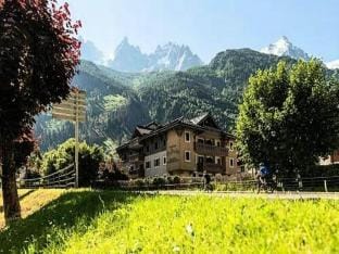 Apartment with 3 bedrooms Apartment in Chamonix