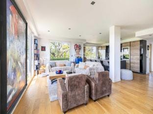 Modern flat with sea view - AC- 2BR- 4P - Cannes Apartment in Cannes